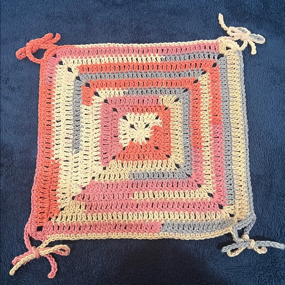 Handmade Pink and Cream Crochet Cat Hammock - Pet Comfort